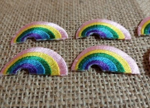 Regenbogen Aufnäher 10 Stück zum Aufbügeln rosa gelb grün blau lila - Bild 1 von 4