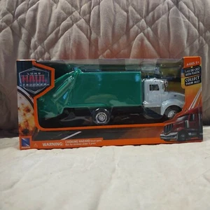 New Ray Long Haul Trucker Peterbilt Model 335 Garbage Truck 1/43 Scale Licenced! - Picture 1 of 6