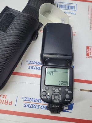 Flash TRIOPO TR-988 E-TTL & I-TTL AF Speedlite TTL para Canon ou Nikon, usado - Imagem 1 de 4