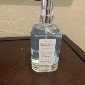 1 Aroma Aria SEA SALT MINERAL blue Liquid Hand Wash Soap 13.5 fl oz glass - Picture 1 of 4