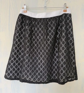Kensie Womens Lace Overlay Black Mini Skirt Size 4 - Picture 1 of 8