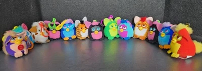 Lote de 12 llaveros de felpa Furby Happy Meal vintage coleccionables McDonald's Foto 1 de 4