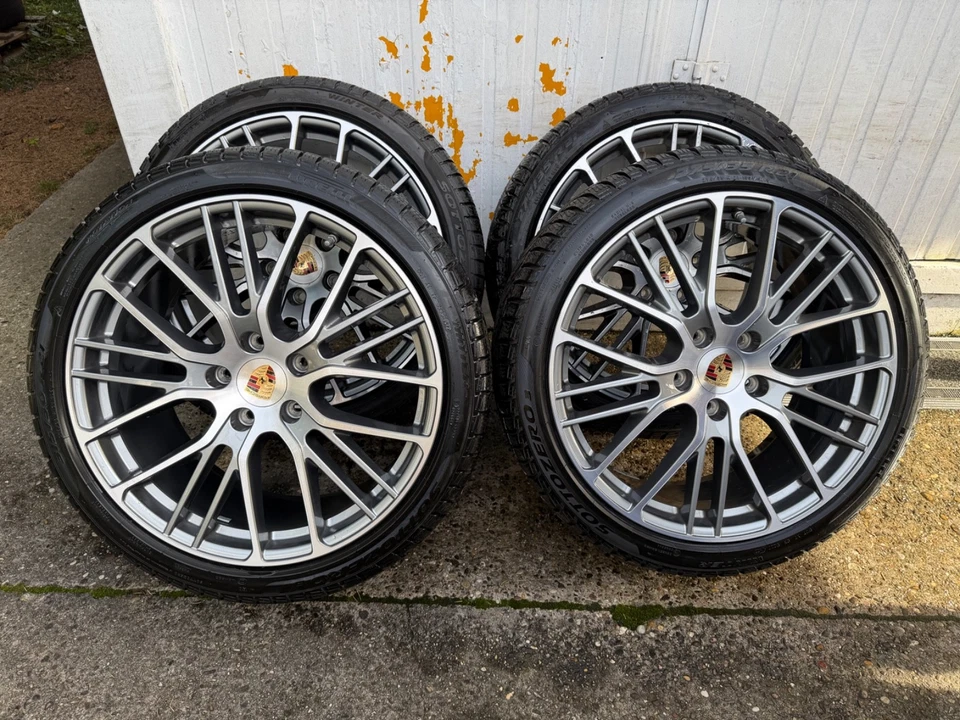 Original Porsche Panamera 971 21" Winterräder Exclusive G2 w. NEU Winterreifen - Bild 1 von 4