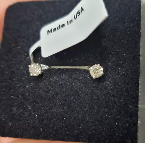 14K White Gold Round-Cut Diamond Stud Earrings With Screw-Backing. - Picture 1 of 4