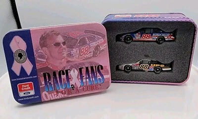 Abanicos de carreras Dale Jarrett para una cura.  Juego de 2 coches 1:64 en lata de coleccionista. Foto 1 de 4