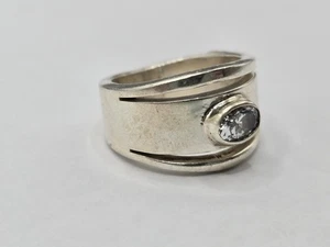 Size 5 Unique Art Deco Ring Split Band Oval Clear, Sterling Silver - Picture 1 of 5