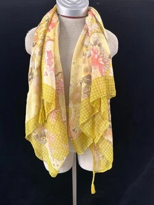 Quadratisches Halstuch Tuch 52 x 52 gelb rosa Blumen Rosen Quasten - Bild 1 von 4