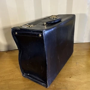 Vintage Tumi Pilots Attorney Briefcase Attaché Case Leather 16” X 12” X 7” - Imagen 1 de 10