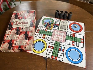 Vintage Pachisi A Game of India 1945 Complete All Original Pieces Parcheesi Rare - Picture 1 of 10