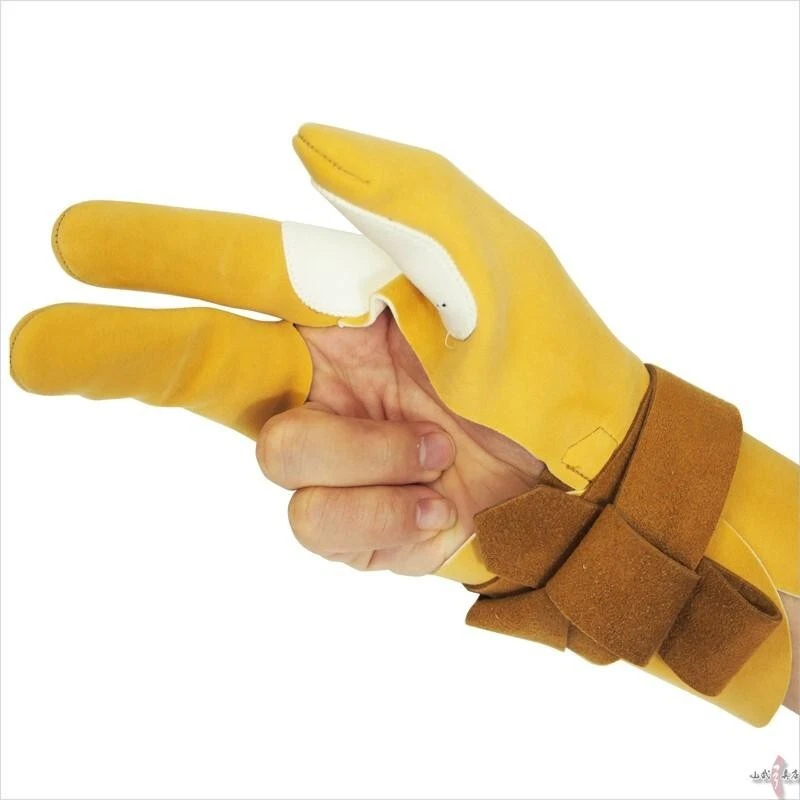 Mitsugake three-finger glove for Japanese archery Kyudo J-161 L Size JAPAN NEW - Image 1 of 4