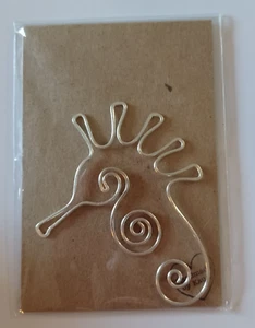 Twisted Spiral Wire Seahorse Bookmark - Picture 1 of 2