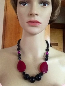 Women's 20 Inch Necklace Made Of Dragon Blood Agate, and Black Onyx Cubes and Ci - Picture 1 of 5