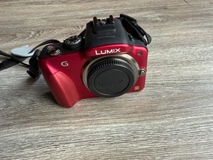 Panasonic LUMIX DMC-G3K 16.0MP Digital Camera - Red (Kit w/ ASPH 14-42mm Lens) - Picture 1 of 4