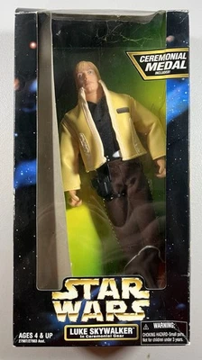 Star Wars Luke Skywalker en Ceremonial Gear Action Collection (Kenner, 1997) Foto 1 de 3