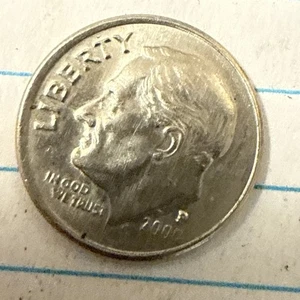 2000-P  Roosevelt Dime. Off Center Strike. Weak Strike At The Date. - Picture 1 of 7