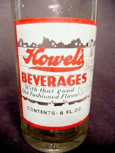 SODA VINTAGE - HOWEL'S rojo de Pittsburgh, PA. - BOTELLA DE REFRESCO/POP de 8 oz ACL - Imagen 1 de 3