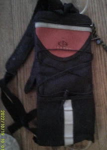 INGEAR Bike Hiking Backpack with Water Bag & Drink Tube black & red - Picture 1 of 2