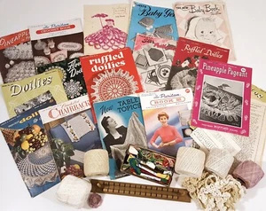 VINTAGE CROCHET BOOKS 1941-1956 DOILIES CHAIRBACKS TABLECLOTHS POTHOLDERS - Picture 1 of 5