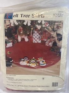 Hobby Kraft Felt Tree Skirt Kit Snow Family 9232 Christmas Tree Skirt 36" NIP - Picture 1 of 3