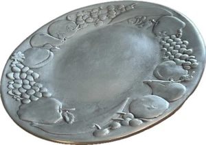 Wilton Armetale Fruit Embossed Oval Platter 15" by 12" Pewter look - Picture 1 of 9