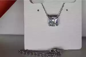 ELEGANTE CIONDOLO REGOLABILE QUADRATO TAGLIO ASSCHER ZIRCONI TRASPARENTI ARGENTO STERLING 925~BT - Foto 1 di 4