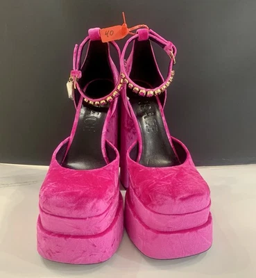 $1,575 Versace Medusa Aevitas Plataforma Bombas Terciopelo Rosa Fucsia, Reino Unido 40/US 10 Foto 1 de 4