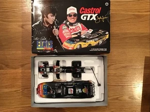 LOT 1998 Action RCCA John Force Castrol Elvis Presley 1:24 Funny Car & Helmet - Picture 1 of 3