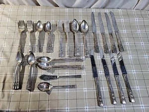 Community Silverplate Flatware Coronation Pattern 57 Pieces - Picture 1 of 6