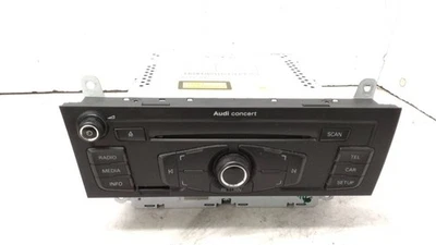 Radio reproductor de CD navegación 8T1035186C diésel Audi A4 B8 8K Avant 2008 2.0TDi  Foto 1 de 4