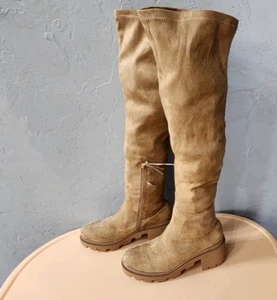 Wild Diva Lounge Women's Over The Knee Lug Sole Tan boots Size 6.5 Faux Suede - Picture 1 of 10