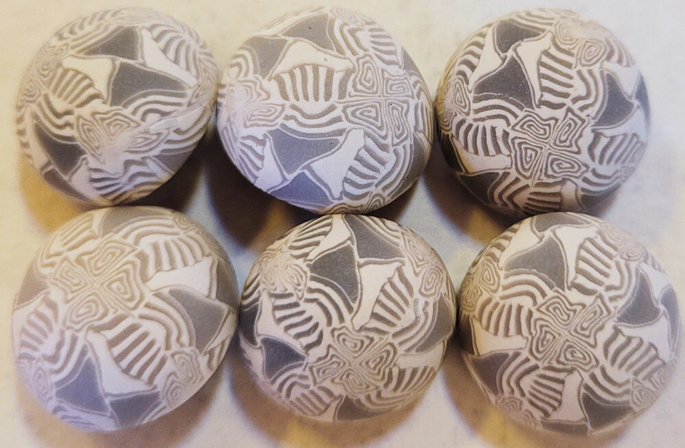 Ceramic Art Buttons 3 Colors2 bundles Last Stock FREE SHIPPING! - Image 1 of 1