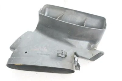 Tubo de conducto de ventilación de tablero central OE BMW E30 84-91 318i 325e 325i 325ix Foto 1 de 4