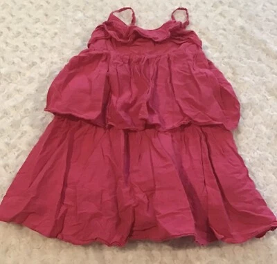 Camiseta sin mangas DKNY niñas con volantes talla 5 en excelente estado (BIN AJ) Foto 1 de 4