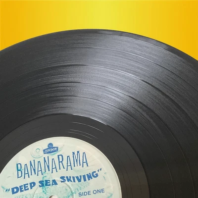 Bananarama - Deep Sea Skiving - LP Vinyl [VG+/EX] 1983 London Records RAMA 1 - Image 1 of 4