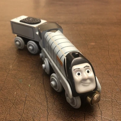 Thomas the Train Wooden Railway Spencer Learning Curve RFID Gold Magnet 2003 - Image 1 of 4