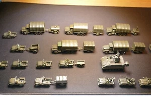 ROCO 1:87 - Veicoli militari - parte di una compagnia corazzata della NATO del 1960 - Foto 1 di 14