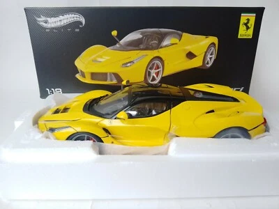 Hot Wheels Elite Ferrari LaFerrari yellow 2013 1/18 BCT81 - Immagine 1 di 2