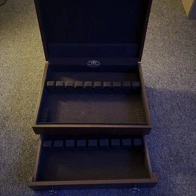 Vintage Reed & Barton Silversmiths Wooden Wood Silverware Chest Box w/ Drawer  - Image 1 of 4