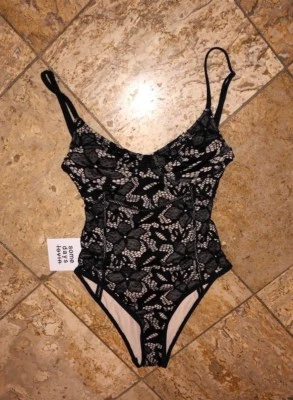 Traje de baño Somedays Lovin negro de encaje UW de una pieza para mujer nuevo con etiquetas Foto 1 de 4