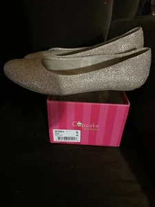 Big Girls-Cupcake Couture Shoes - Picture 1 of 3