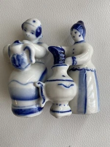 Gzhel Russian Hand Painted 2 Porcelain Figurines - Picture 1 of 4