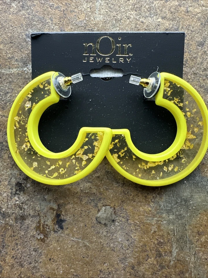 Yellow with Gold Flake Earrings  - Imagem 1 de 1