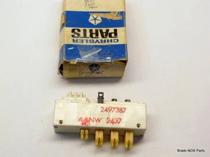 NOS MoPar 1965-1968 Chrysler Imperial HEATER PUSH BUTTON SWITCH 2497387 w/o AC - Picture 1 of 1
