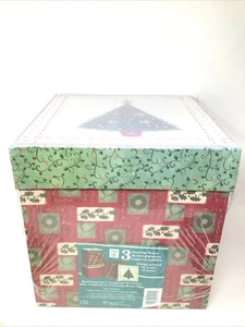 Crystal Creative Solutions Stacking Nesting Boxes Set Of 3 Tree Wreath Holly NEW - Picture 1 of 11