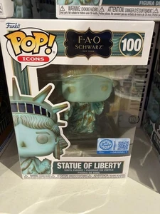 *IN HAND* Funko Pop! ICONS FAO SCHWARZ Statue of Liberty #100 [Funko SE] - Picture 1 of 3