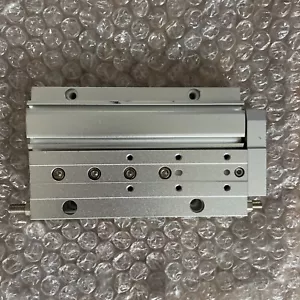 SMC MXF12-50 LOW PRIFILE SLIDE TABLE 12MM DIAMETER BORE - Picture 1 of 5