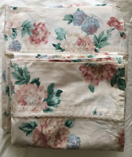 Croscill Floral QUEEN Flat Sheet & 4 Queen size Pillowcases