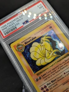 Pokemon TCG - Ninetales 12/102 Base Set - Shadowless Holo PSA 7 NM - Picture 1 of 3