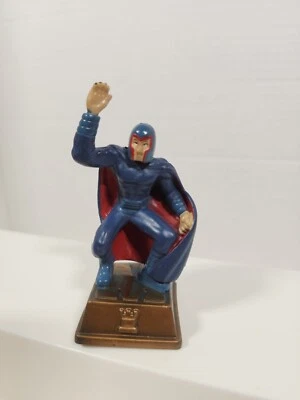 Magneto Marvel Heroes Chess Set Gold Base Rook Replacement Piece Pressman 2003 - Image 1 of 4