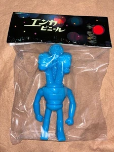 Enka Vinyl Rokuron Q9 Sofubi Figure Swimmy Design Blue Robot New Japan - Picture 1 of 1